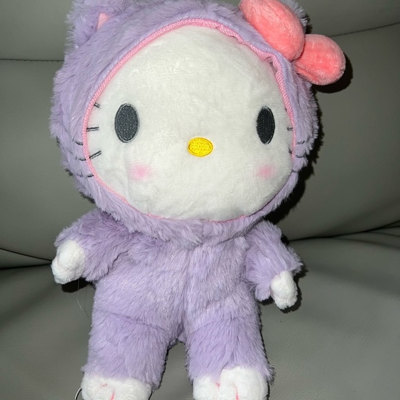Hello kitty plush - Picture 3 of 8